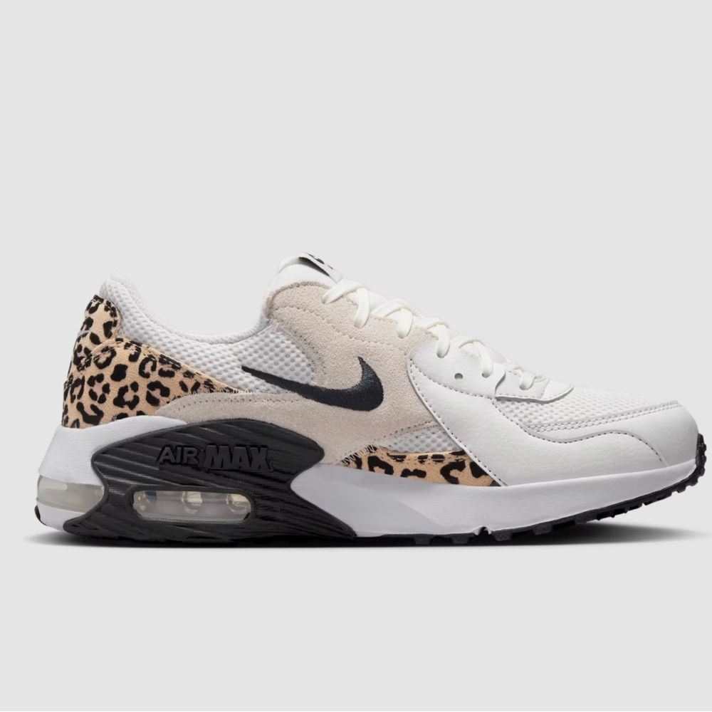 NIKE AIR MAX sz 5